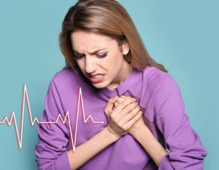 4 dấu hiệu cảnh báo cơn đau tim sắp xảy ra: Có một cũng cần đi khám ngay